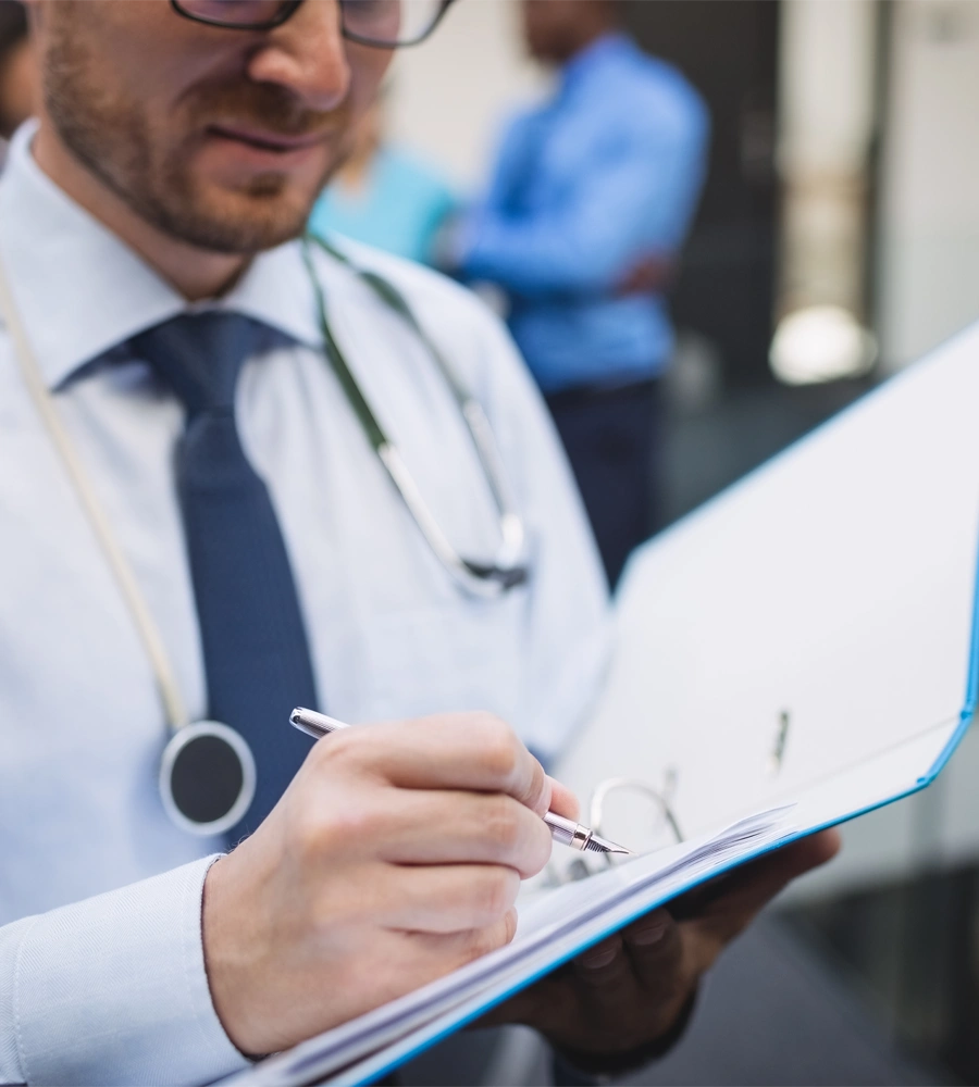 EXAME OCUPACIONAL CURITIBA, EXAMES OCUPACIONAIS, ASO CURITIBA, ATESTADO DE SAÚDE OCUPACIONAL, MEDICINA DO TRABALHO CURITIBA, CLÍNICA OCUPACIONAL CURITIBA, SAÚDE OCUPACIONAL CURITIBA, MÉDICO DO TRABALHO CURITIBA, EXAME ADMISSIONAL, EXAME DEMISSIONAL, EXAME PERIÓDICO, EXAME DE RETORNO AO TRABALHO, EXAME DE MUDANÇA DE FUNÇÃO, AVALIAÇÃO MÉDICA OCUPACIONAL, EXAME CLÍNICO OCUPACIONAL, CHECK-UP OCUPACIONAL, PCMSO CURITIBA, PGR CURITIBA, LAUDO OCUPACIONAL, ATESTADO DE APTIDÃO.